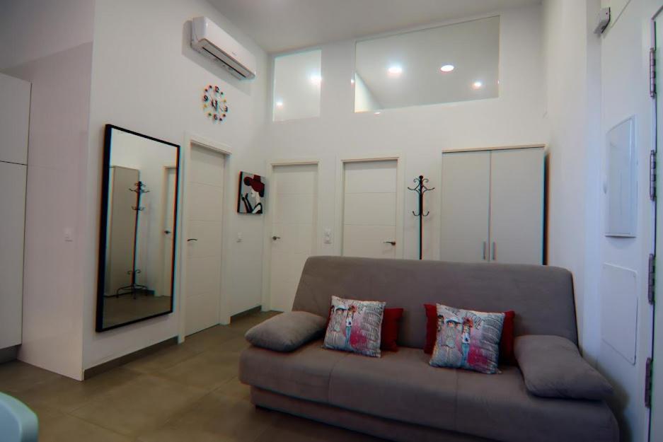 Luminoso Apartamento En El Corazon De Triana Apartment Севиля Екстериор снимка